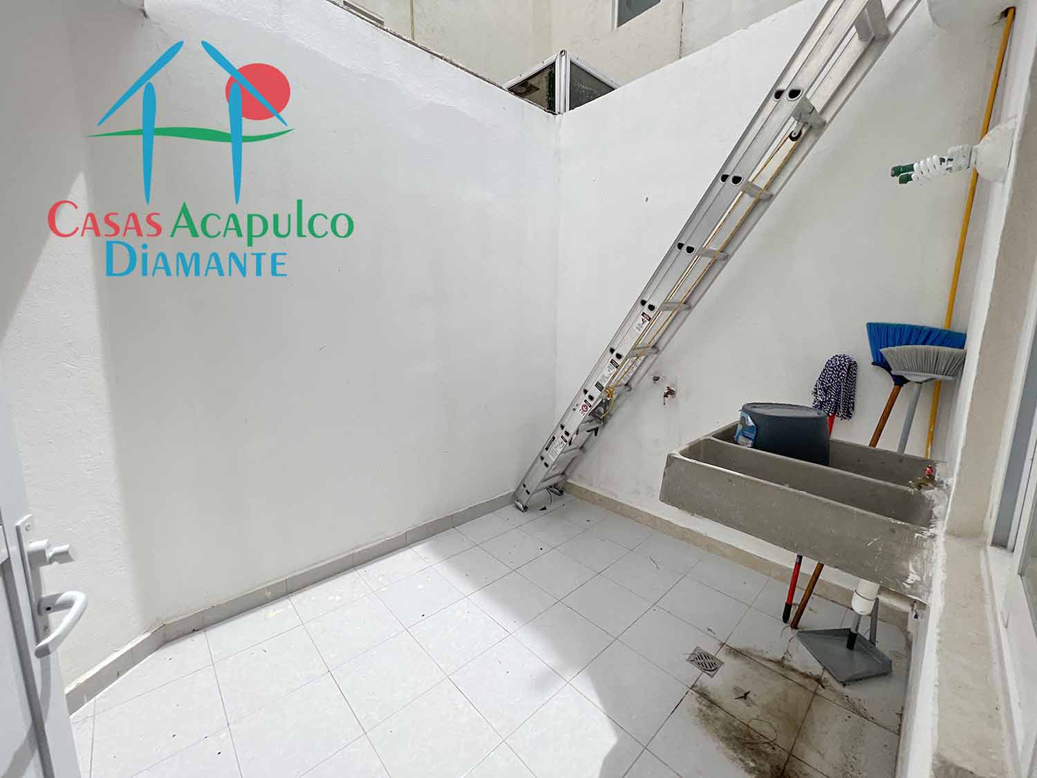 Villas Terrasol Pacífico 37 - Patio de servicio 1